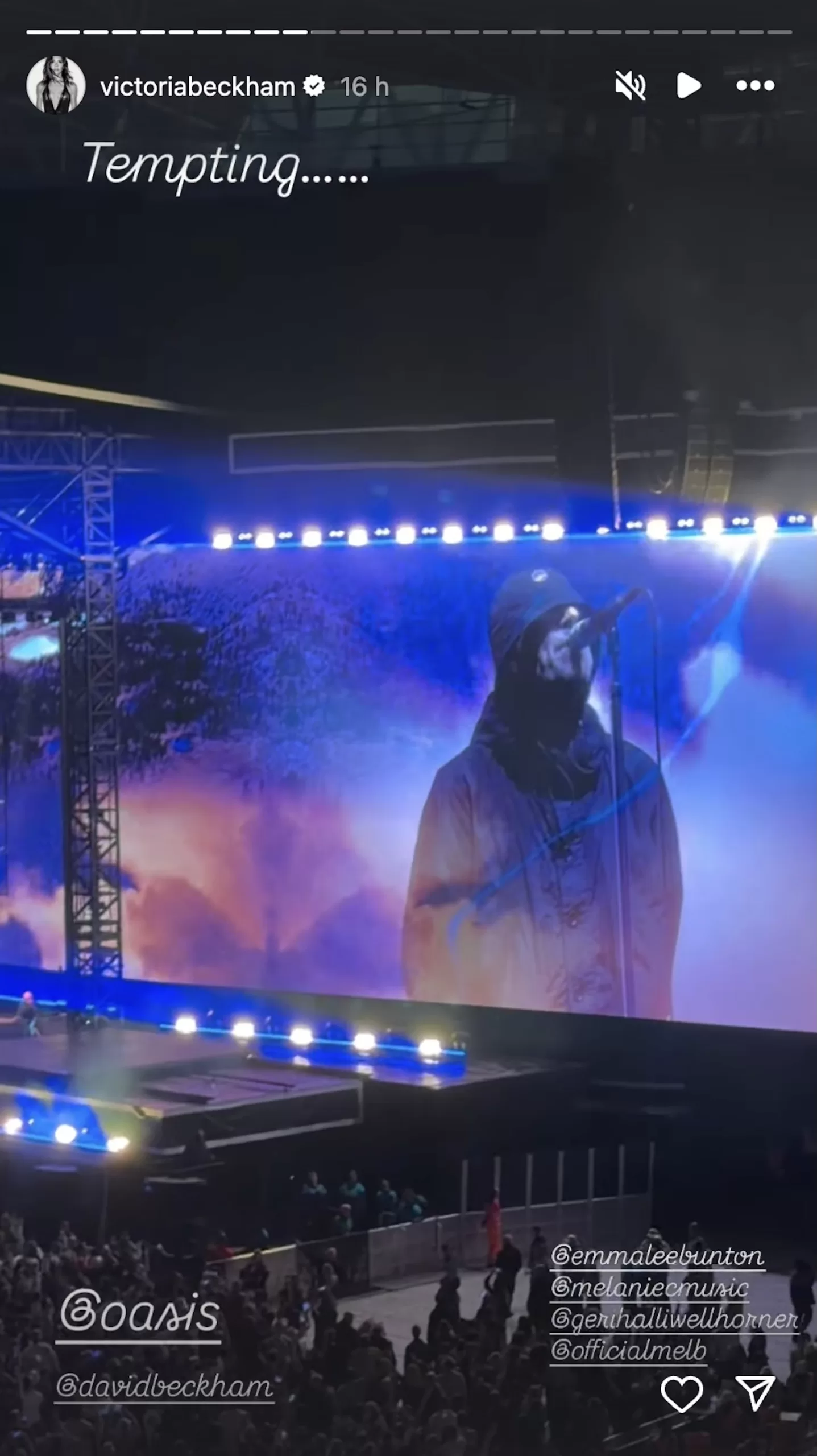 Historia que subió Victoria Beckham sobre una posible reunión de Spice Girls.