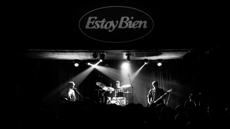 Estoy Bien
