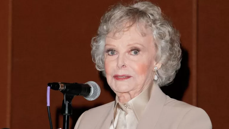 June Lockhart GettyImages-467723280 web