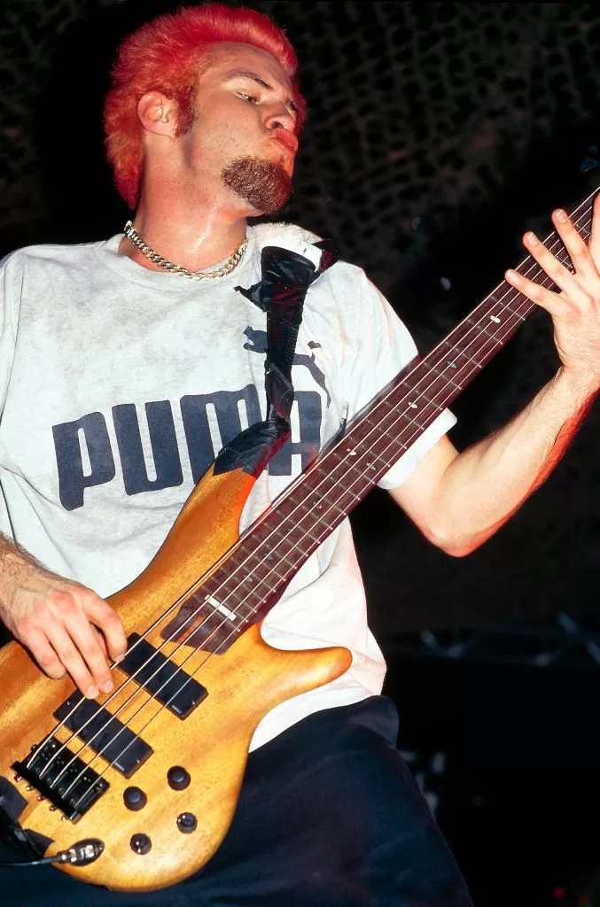 Sam Rivers de Limp Bizkit en 1999. Foto: Getty Images