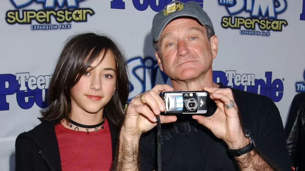 "No es lo que él habría querido": Hija de querido actor pide que ya no le envíen videos generados por IA de su padre