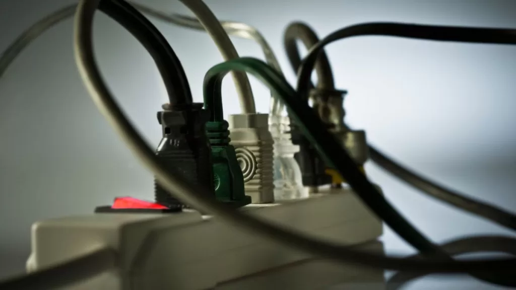 Cargador eléctrico sernac GettyImages-83298669 web