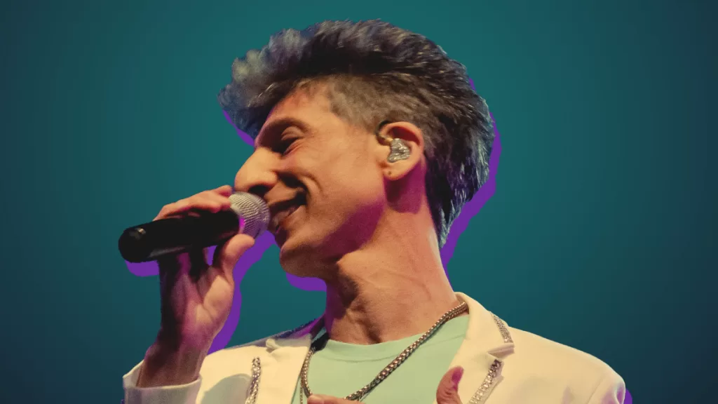 Federico Moura, líder de Virus, marcó los años 80 con una mezcla de vanguardia y sensualidad que cambió la forma de entender el pop en español. Y hoy, su legado sigue vivo en la voz de su sobrino, Fede Moura, quien llega a Chile con un show tributo que promete dos noches de nostalgia y energía pura.