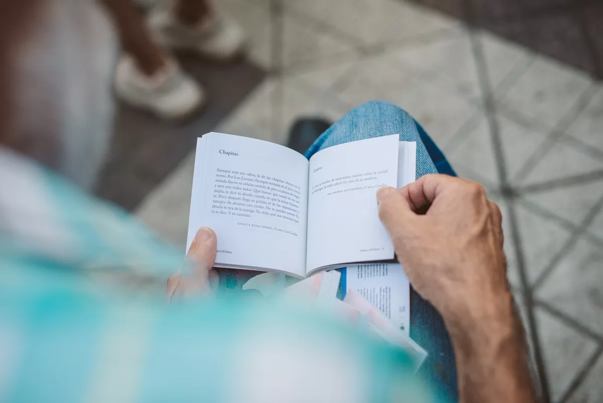 Santiago en 100 Palabras