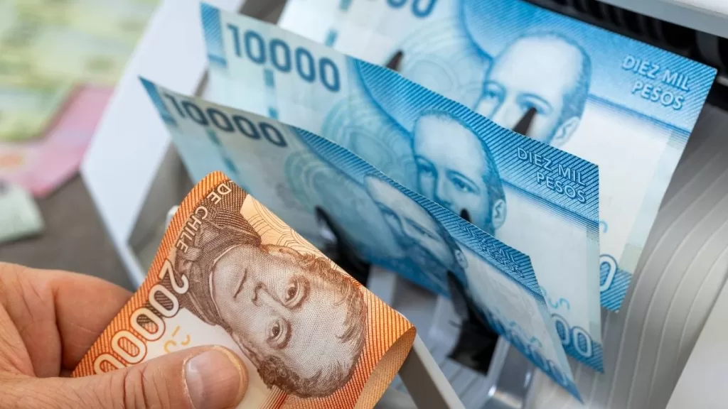 Bono al Trabajo de la Mujer GettyImages-2212452181 web