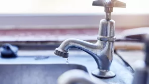 Corte de agua GettyImages-959924082 web