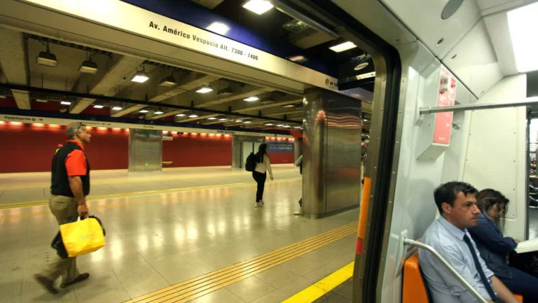 Metro de Santiago