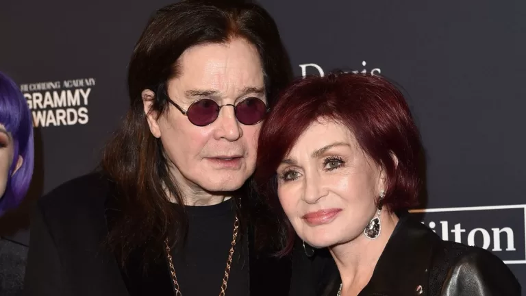 Ozzy Osbourne y Sharon GettyImages-1202010471