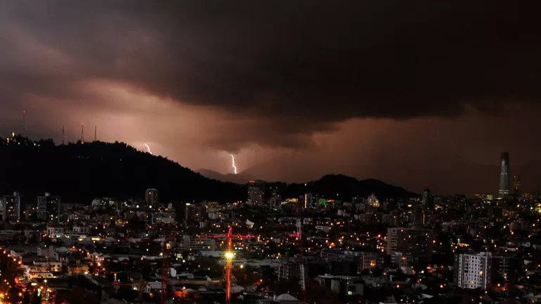 Tormenta eléctrica A_UNO_797468 web
