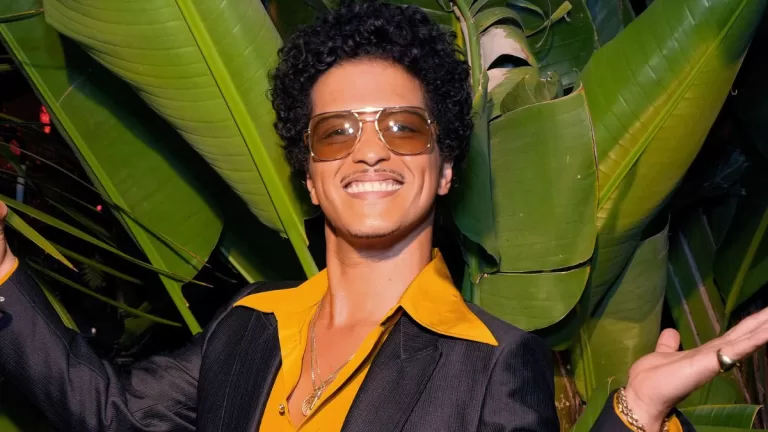 Bruno Mars