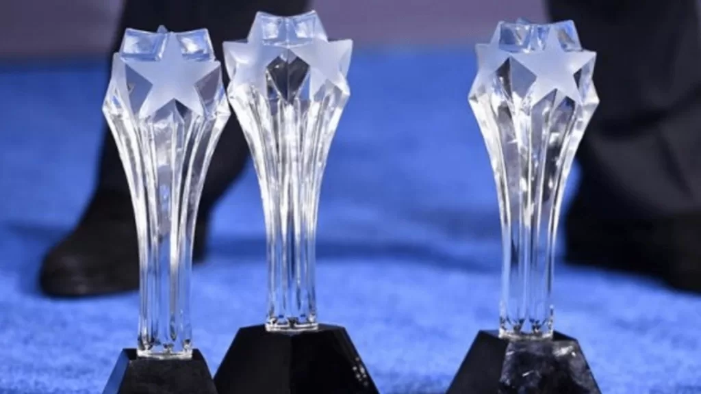 Critics Choice Award