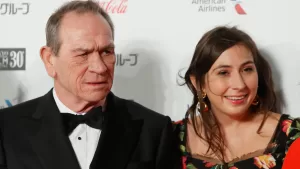Tommy Lee Jones y Victoria Jones