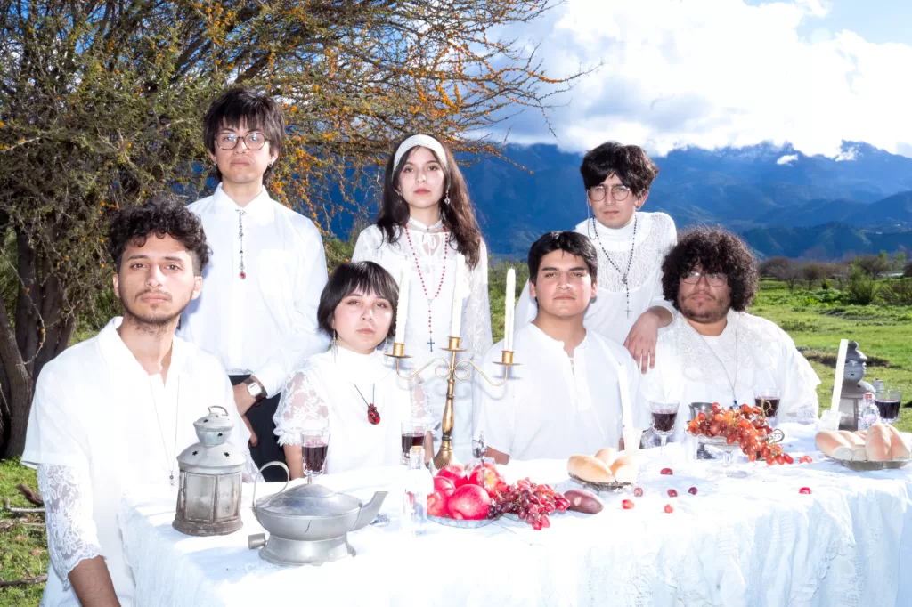 Candelabro lanza covers de emblematicas canciones de los prisioneros