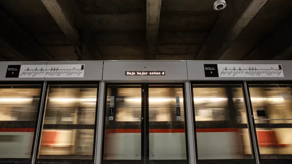 Metro de Santiago