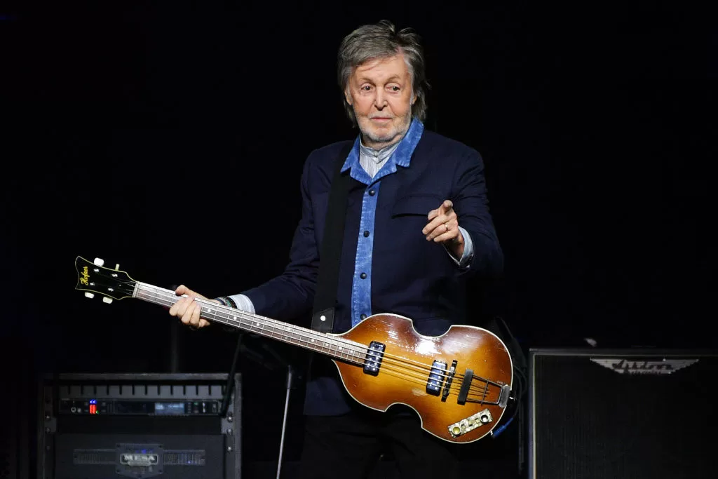 Paul McCartney Caballo