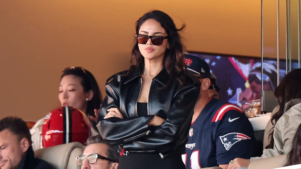 super bowl 2026 eiza