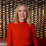 Catherine O’Hara recibe premio póstumo y una potente ovación en los SAG, Getty