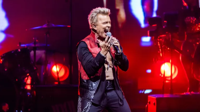 Billy Idol revela cómo dejó la heroína