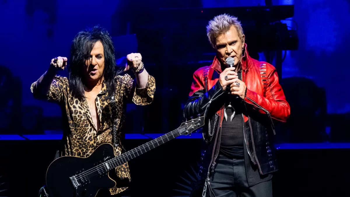 A sus 70 años, Billy Idol continúa sobre los escenarios, Getty