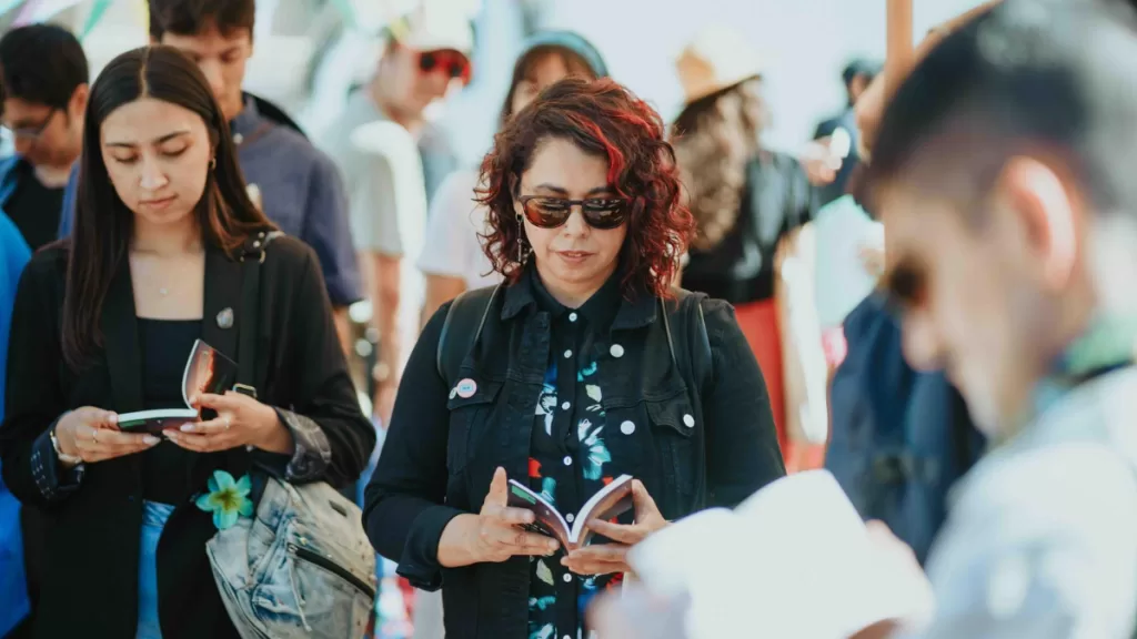 Santiago en 100 palabras