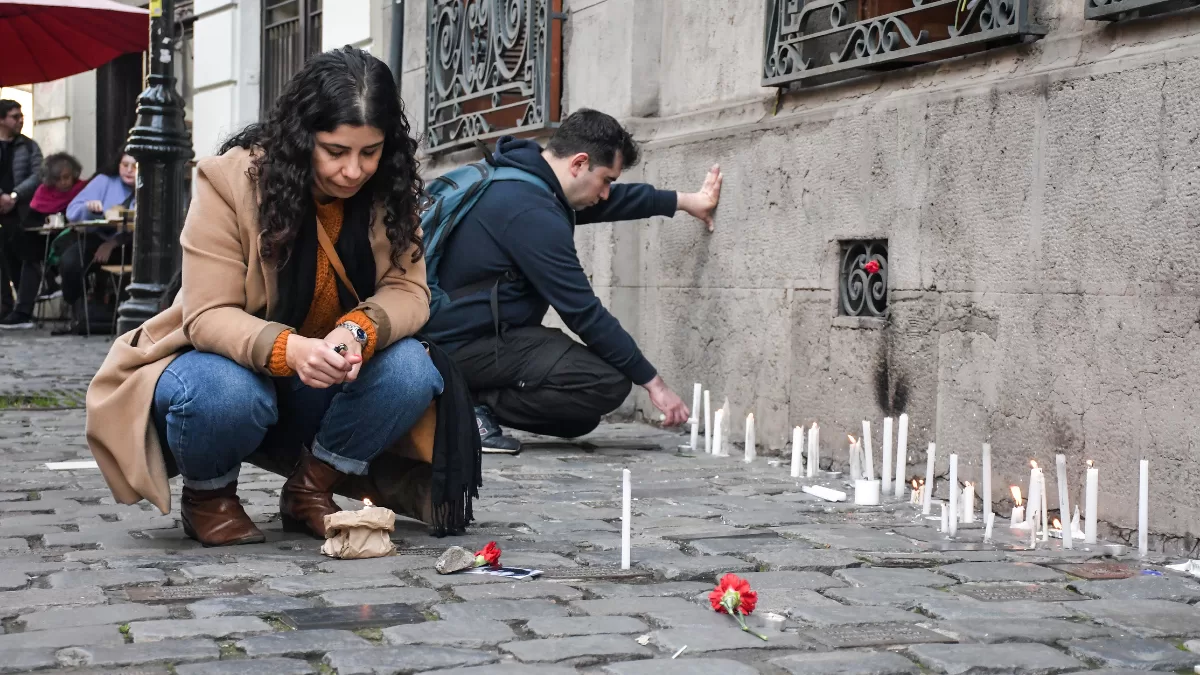 Londres 38, Agencia Uno