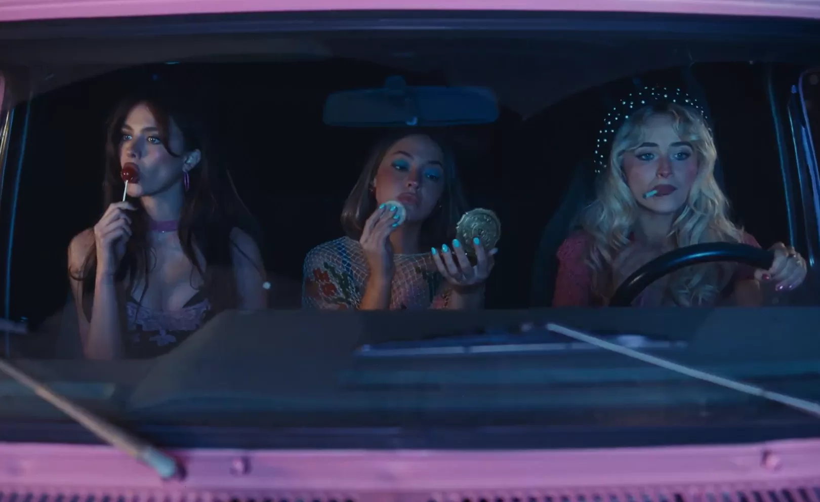 Adelanto del videoclip, vía Twitter