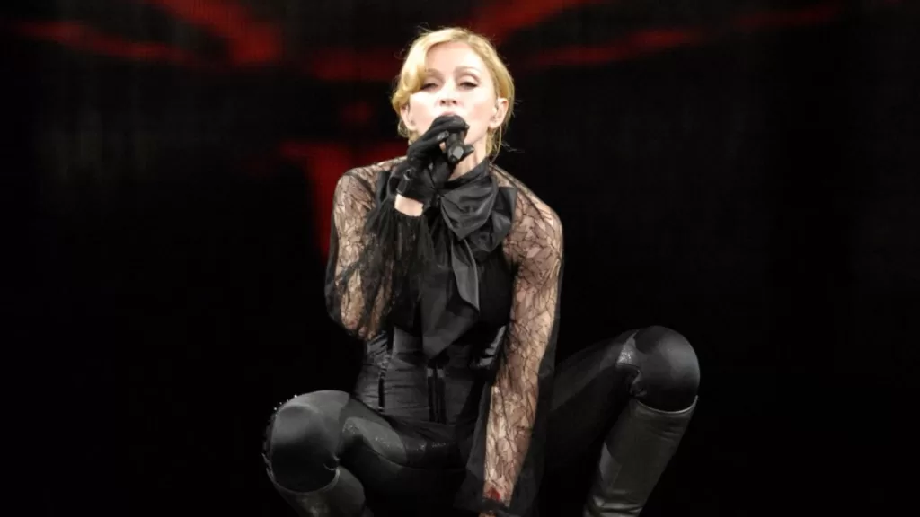 Madonna GettyImages-106038595 web