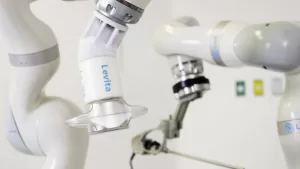 Mars promete acabar con las listas de espera