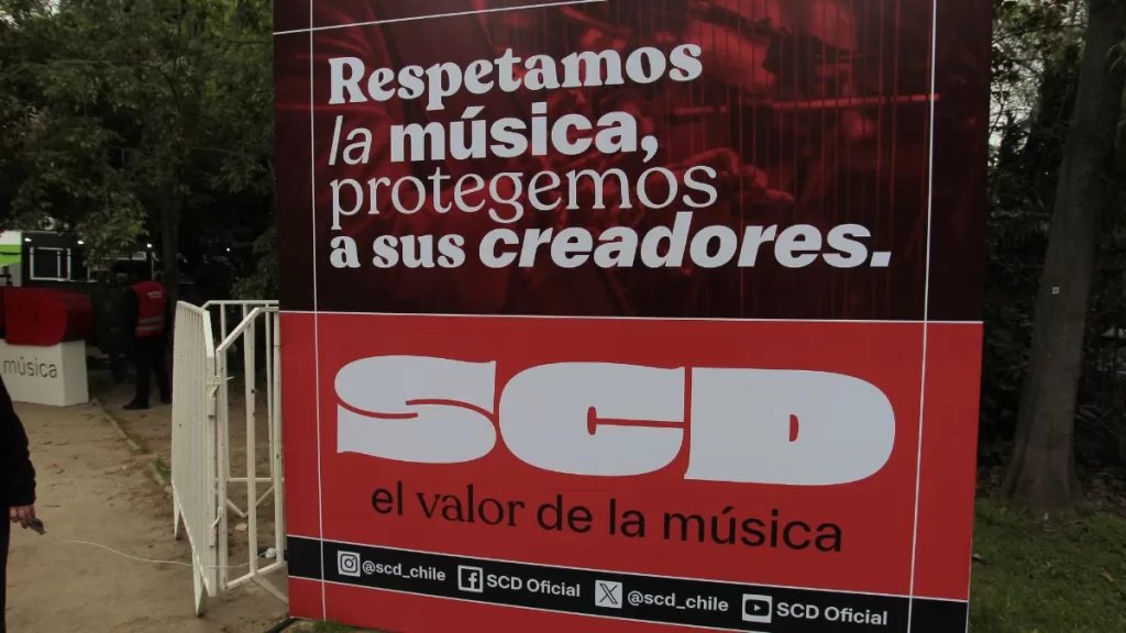 SCD A_UNO_1689406 web