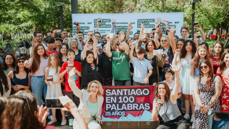 Santiago en 100 palabras