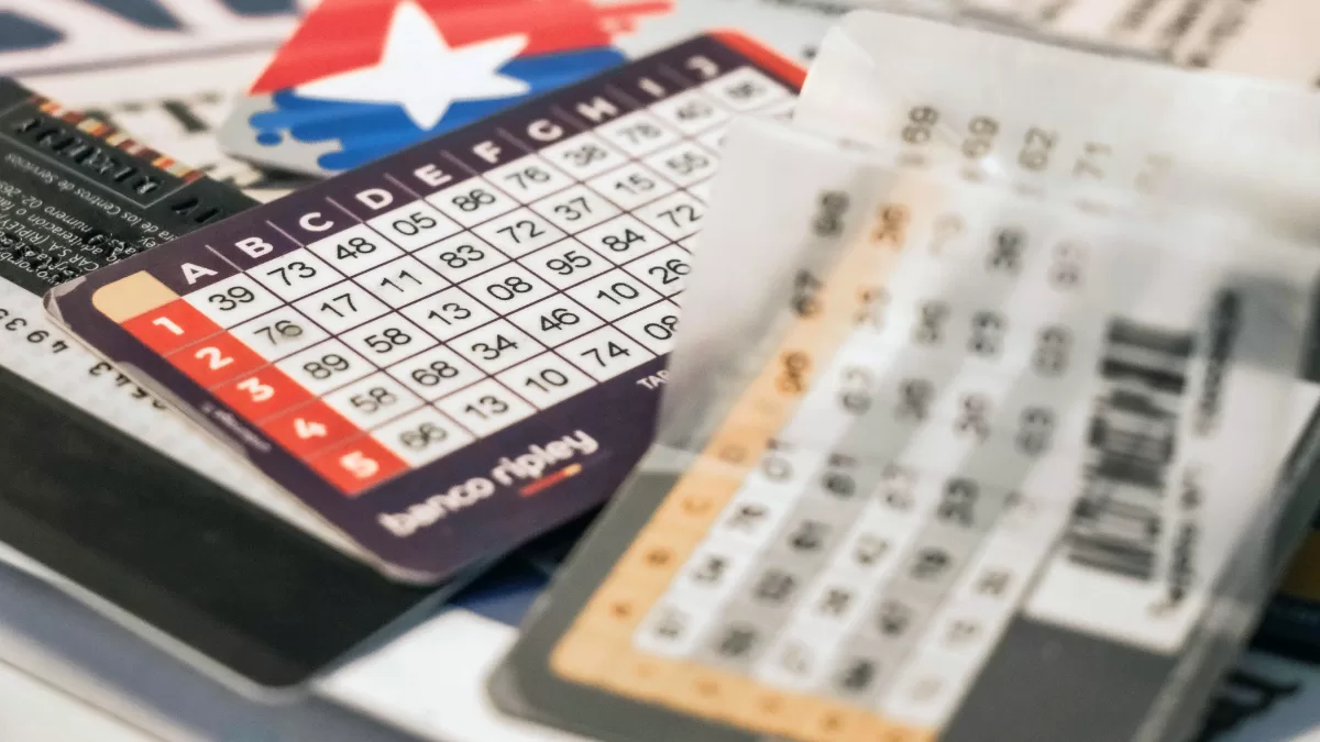 Bancos han comenzado a desactivar gradualmente las tarjetas, Agencia Uno