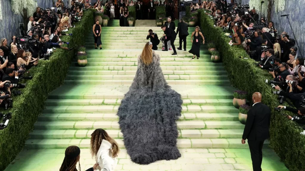 Met Gala GettyImages-2274546653 web