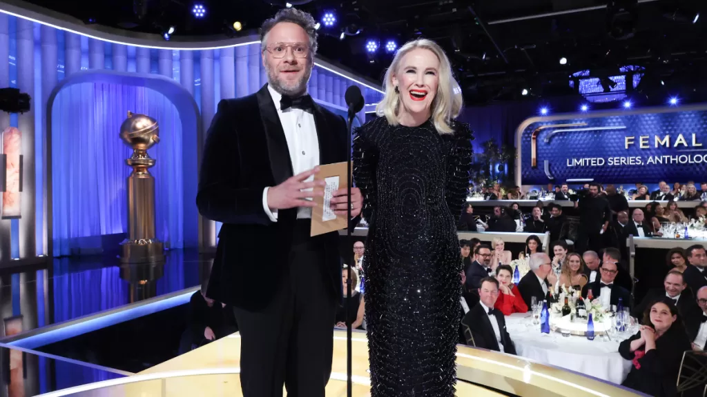 Seth Rogen y Catherine OHara