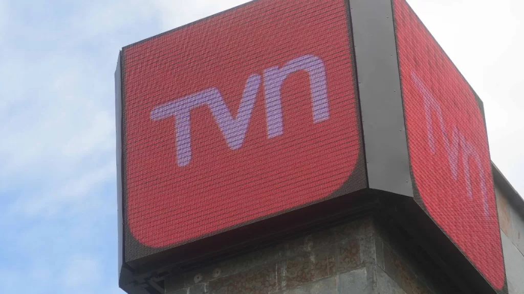 TVN A_UNO_1017516