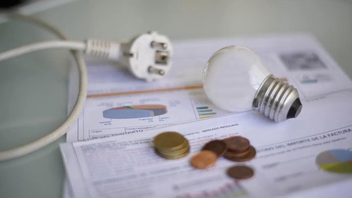 Anuncian nuevas alzas en las cuentas de luz durante julio: Así ...