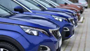 Sernac autos peugeot GettyImages-625801392 web