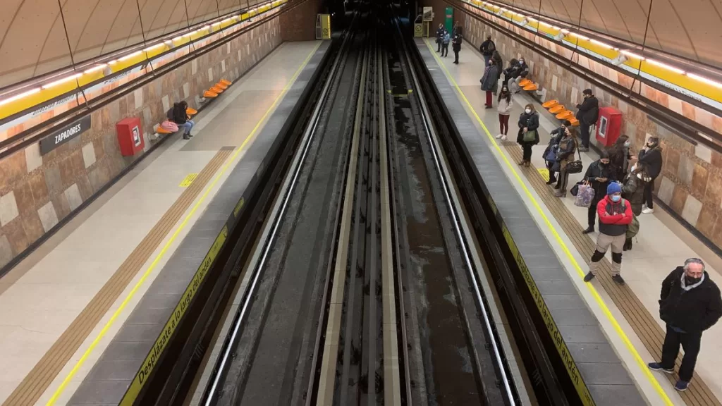 Metro de Santiago Línea 2 A_UNO_1390231