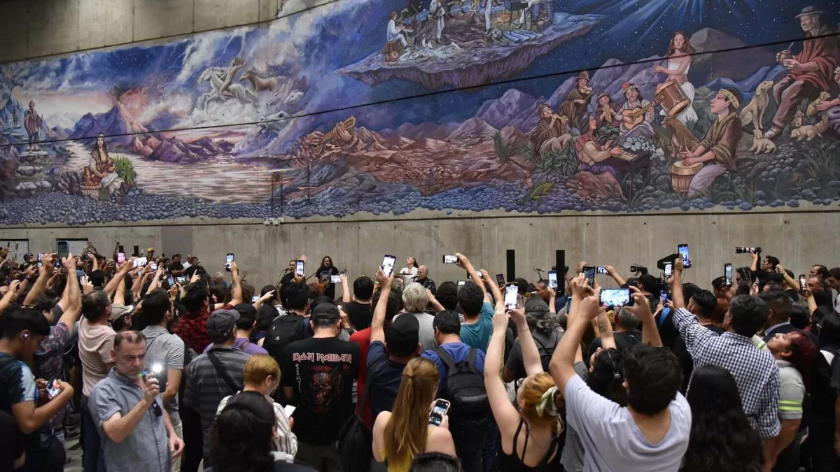Mural Los Jaivas Línea 3