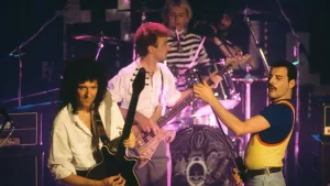 Queen GettyImages-109887369 web