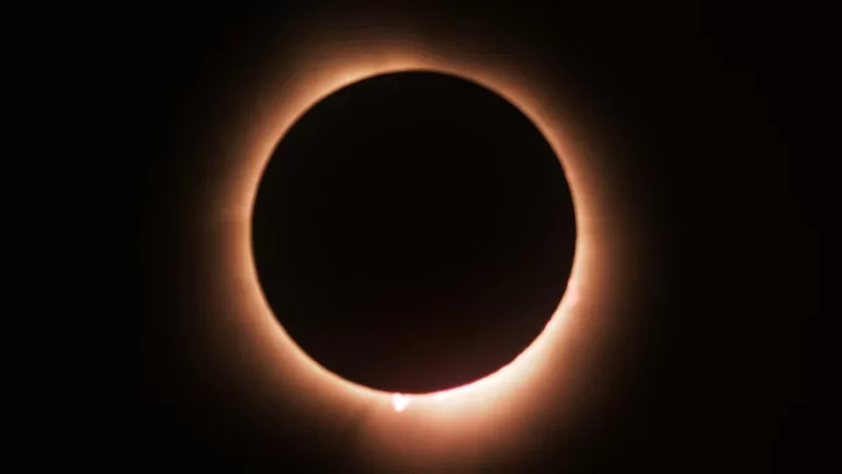 Eclipse solar