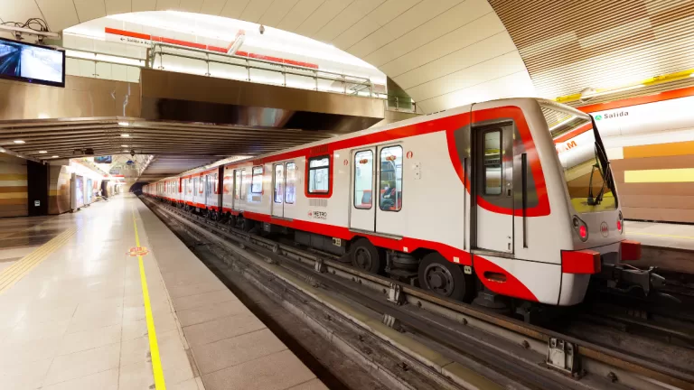 Metro de Santiago