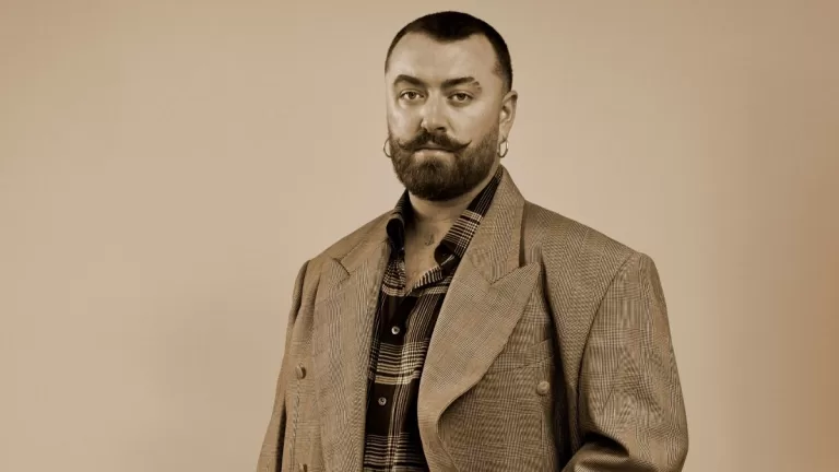 Sam smith Press Image 3 Photo Credit Collier Schorr web