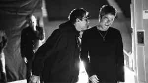 Simon Emmett_Oasis_Tokyo_Doc web