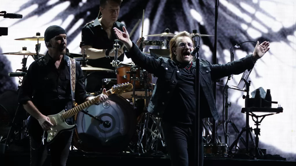 U2