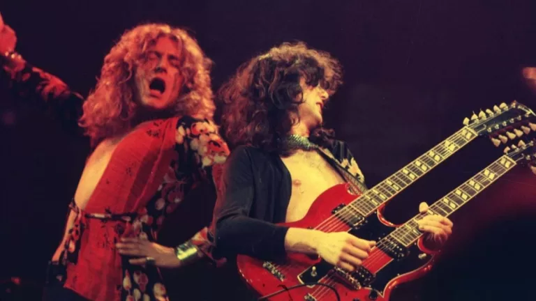 Led Zeppelin GettyImages-77700197 web