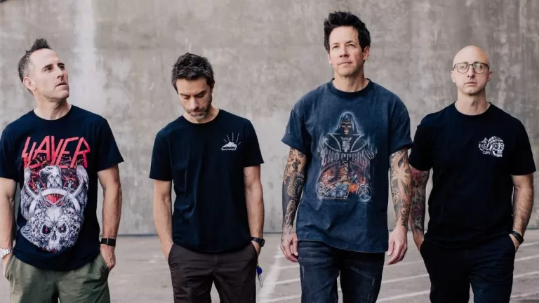 Simple plan AnnaLeeMedia-20260802-0386 web