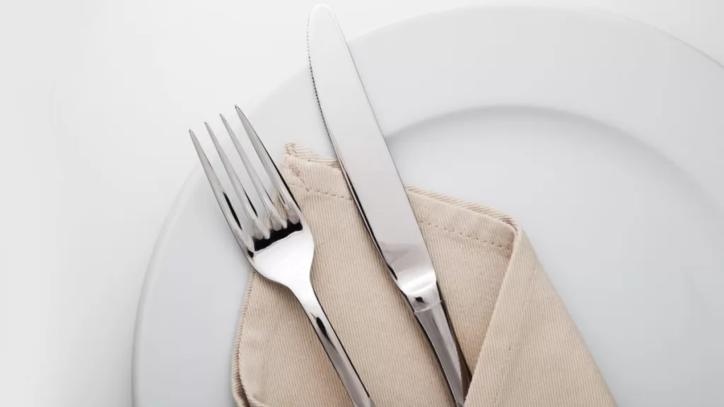 conce al plato GettyImages-2252452041 web